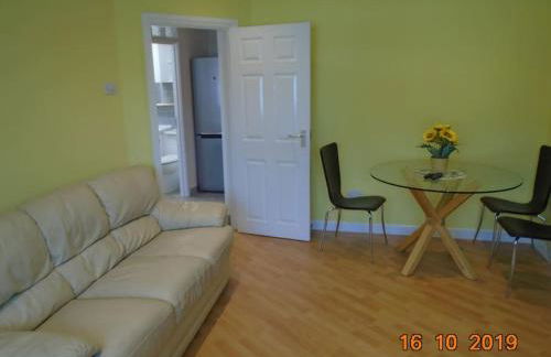 Comfy Apartment 16 Easy access to Central London - Foto 25