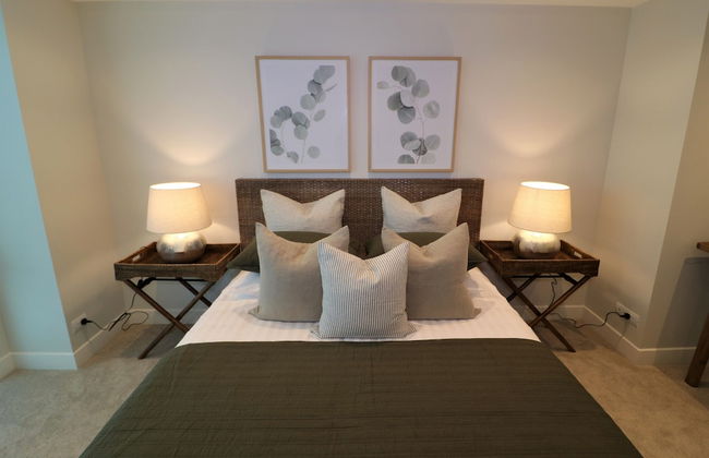 The Carlton Apartments - Foto 9