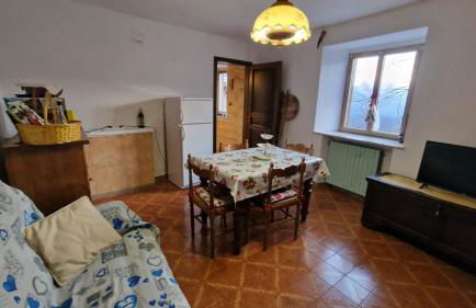 Casetta immersa nella natura - Foto 6