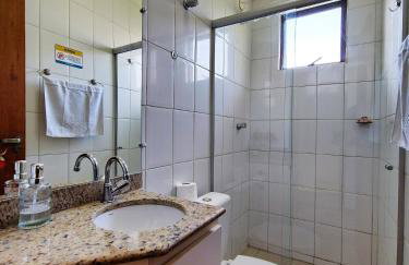 Casa de 2 Suítes com Internet Rápida e Comodidades - Foto 12