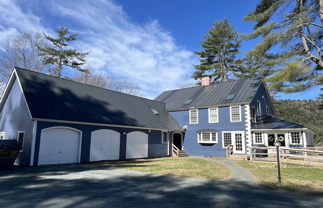 Home On The Connecticut - Photo 11