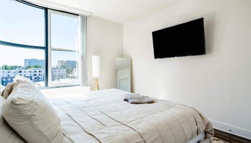 Sleek Marina Den, Central, Gym, Pool, King Bed - Foto 3