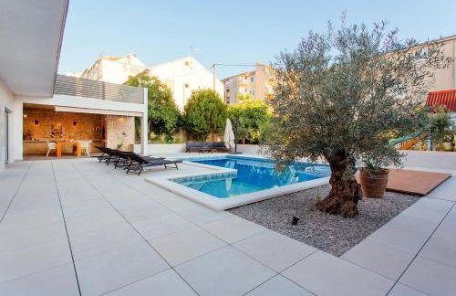 heated pool apartment KaLeGa - Foto 29