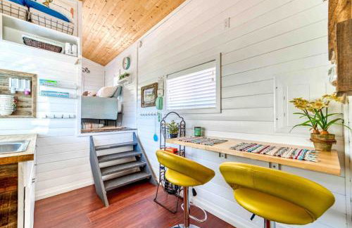 Angel's Landing Tiny East Zion & Bryce Canyon - Photo 44