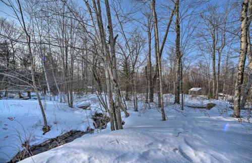 Berkshires Home on 11 Acres with Pond and 2 Fire Pits! - Foto 41