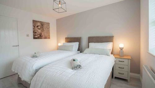 Elegant 2-Bedroom Home, Guests 5, High-Speed Wi-Fi, Near NEC & BHX - Foto 4