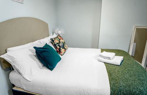 Family-Friendly Chorlton Apartment with Free Street Parking - Foto 11