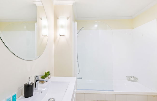 Superb 2BR Aprt in Central City - Wifi - Foto 26