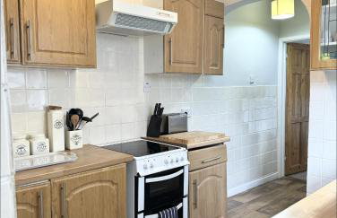 Super Cheap APRIL Prices! - Perfect Contractor Accommodation, Up to 7 guests - Foto 11