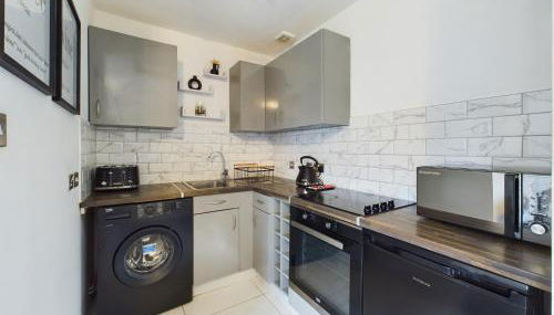 Cosy Modern Apartment Colchester - Foto 3, stove, pet friendly, toaster, minibar