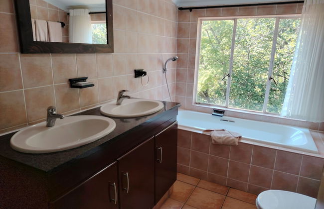 Natal Spa Hot Springs Self Catering - Photo 43