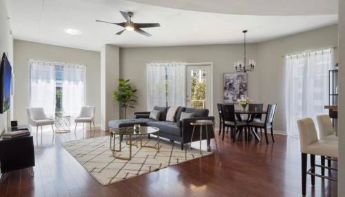 Extra Large 1 Bdrm Condo & Gym - Foto 1