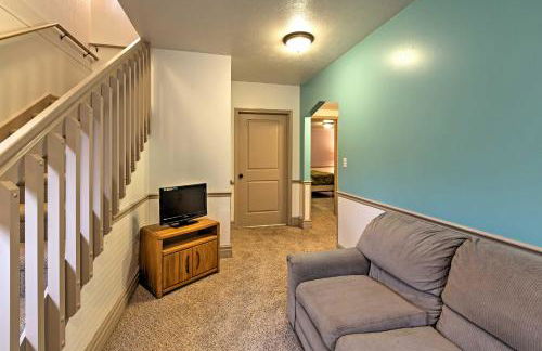 Hot Tub, Deck and Backyard Cozy Union Pier House! - Foto 17