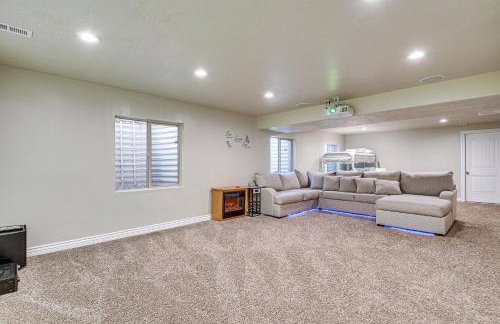 Home Theater and Patio South Jordan Basement Unit - Foto 4