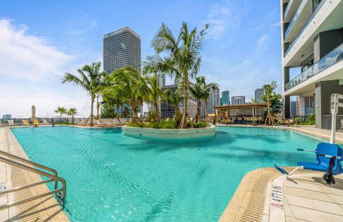 On 46th Floor! Amazing Views and Free Parking - Foto 5