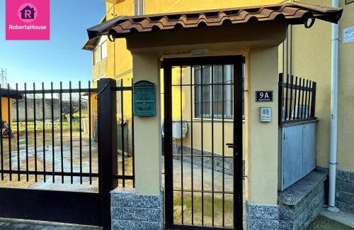 Roberta House Il Tuo Rifugio per Concerti, Eventi e Fiere - Foto 44