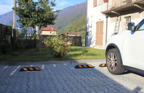 AgliChalet Erbe Montane-Vasca idromassaggio privata condivisa tra i due chalet, con parcheggio privato e colonnina ricarica auto elettrica con supplemento - Photo 41