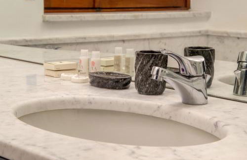 Welc-ōM Ivrea Padova Free Parking - Photo 54