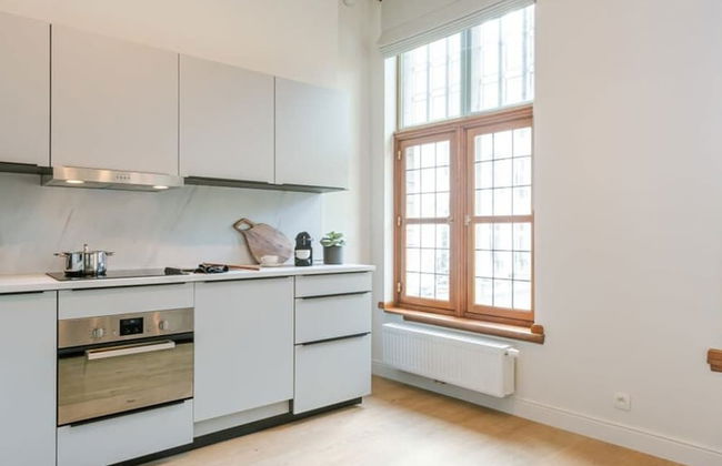 Modern Apartment Located at Historical Main Square - Photo 4