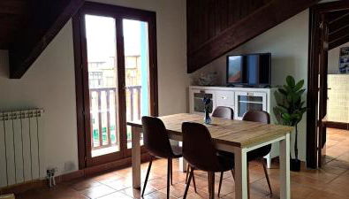 Precioso Ático con Vistas en El Capricho de Colombres, Asturias - Foto 4