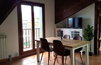 Precioso Ático con Vistas en El Capricho de Colombres, Asturias - Foto 4