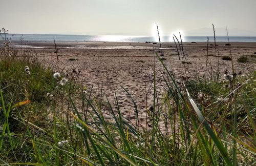 Cleeves Cabins Arran Luxury Lodge with hot tub - Foto 12