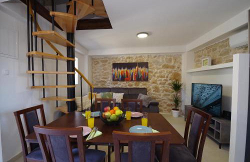 Villa Dora with private pool - Photo 15