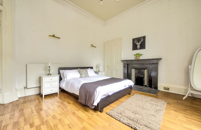 Alva - City Centre Apartment - Photo 2