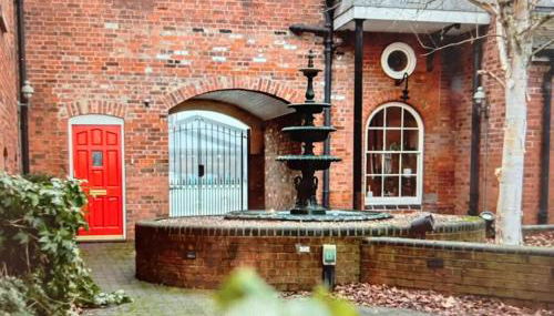 Millside Lodge - Easy walk to Shops, Attractions, - Foto 2