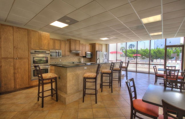 456 El Matador 2 Bedroom Condo by RedAwning - Photo 9