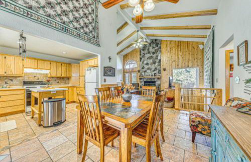 2 Mi to Dtwn Cloudcroft Home with Furnished Deck - Foto 3