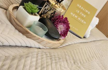 1-Bed Studio with Parking Ideal for Couples - Foto 23