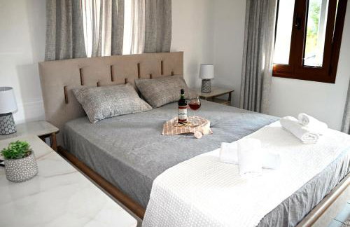 George Living House - Photo 17