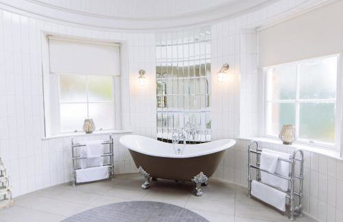 Cornhill Castle - Photo 3