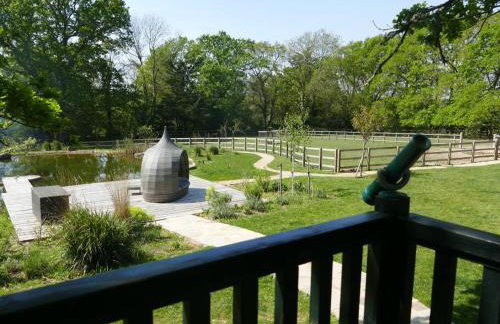 The Stables - 2 bed with large garden and hot tub. - Foto 53