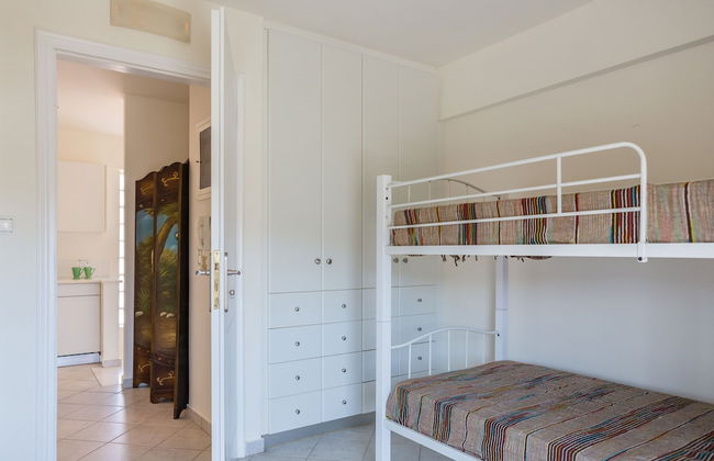 Bright & Spacious two-floor Family Garden Home - Foto 4