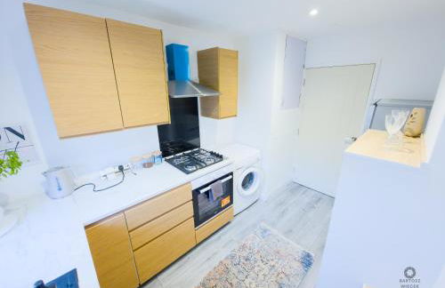 Calm Apartment by the Hospital - Foto 4