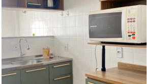 Apto aconchegante, central, prox ao carrefour - Foto 2