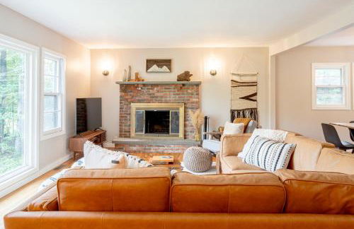 Modern Rustic Escape w/Hot Tub - High Falls Lodge - Foto 6