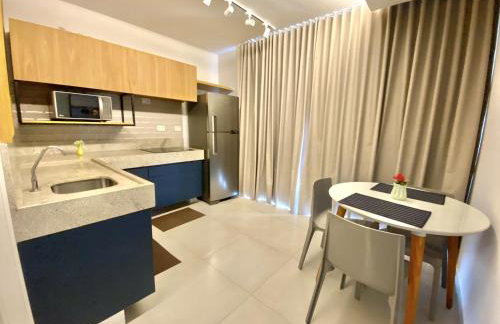 109 - Flat elegante na praia de Jaguaribe - Salvador - Foto 9