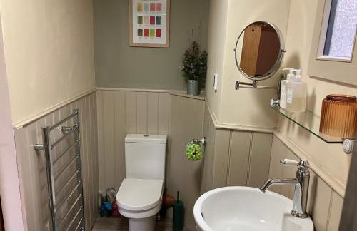 The Shearer's Hut in the Peak Park - Photo 29