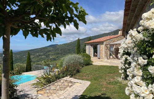 Villa La Genestière - Familienoase und Golfertraum mit Infinity-Pool und 180-Grad-Panoramablick bis zum Meer - Foto 71