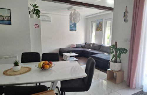 Holiday home Laura - Foto 43