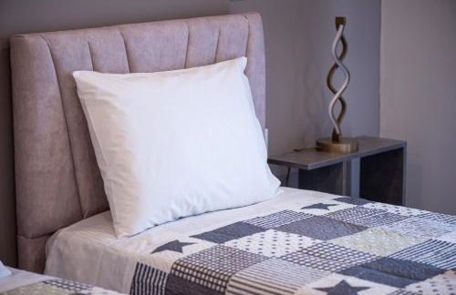 Oasis Apartments - Photo 58