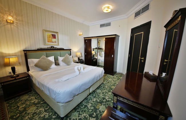 Midtown Furnished Apartments - Photo 8