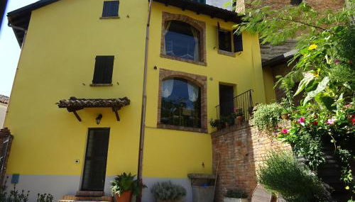 Altes Backhaus in Maranzana - Foto 2, Garden view