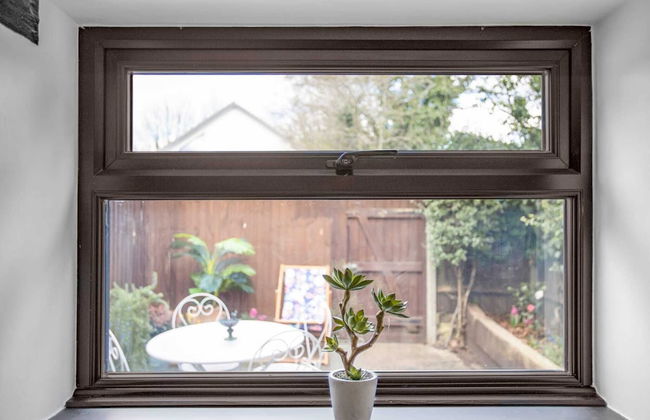 Stunning Character 2bed Cottage in St Albans Wifi - Foto 19