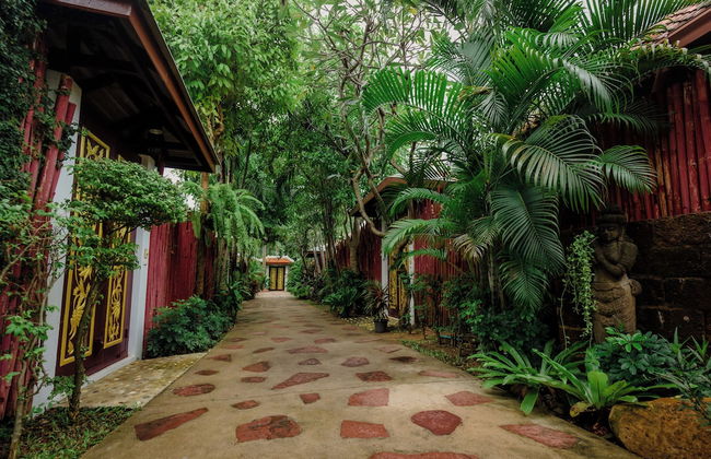 Villa Raya Private Pool Villas Resort - Photo 1