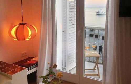 Beachfront SUITE in CADAQUES center - Foto 1