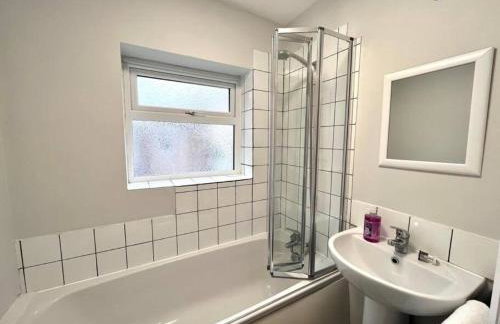 4 bedroom 10 mins to city - Foto 4